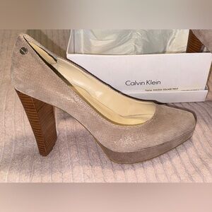 Calvin Klein Malissa Square Print Heels